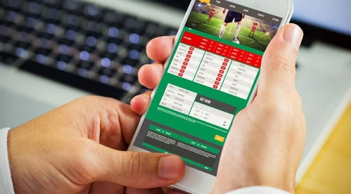 Know about the login process for a player in a casino website.